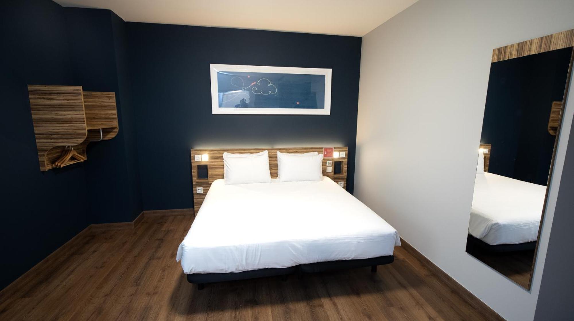 Travelodge Madrid Metropolitano — Foto 2